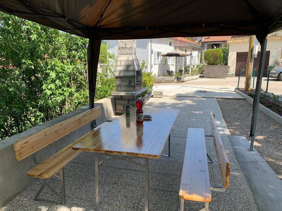 Holiday House Dalinda Drazice Ngoại thất bức ảnh